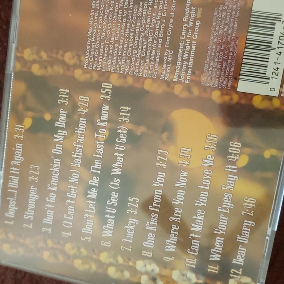 Britney spears oops I did it again - Picture 2 of 3